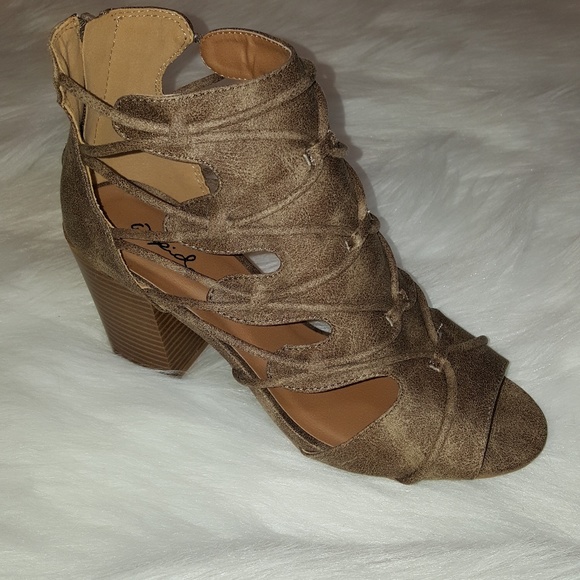 5.5, 6, AVAILABLE!  NUDE Ankle Booties - Picture 3 of 4
